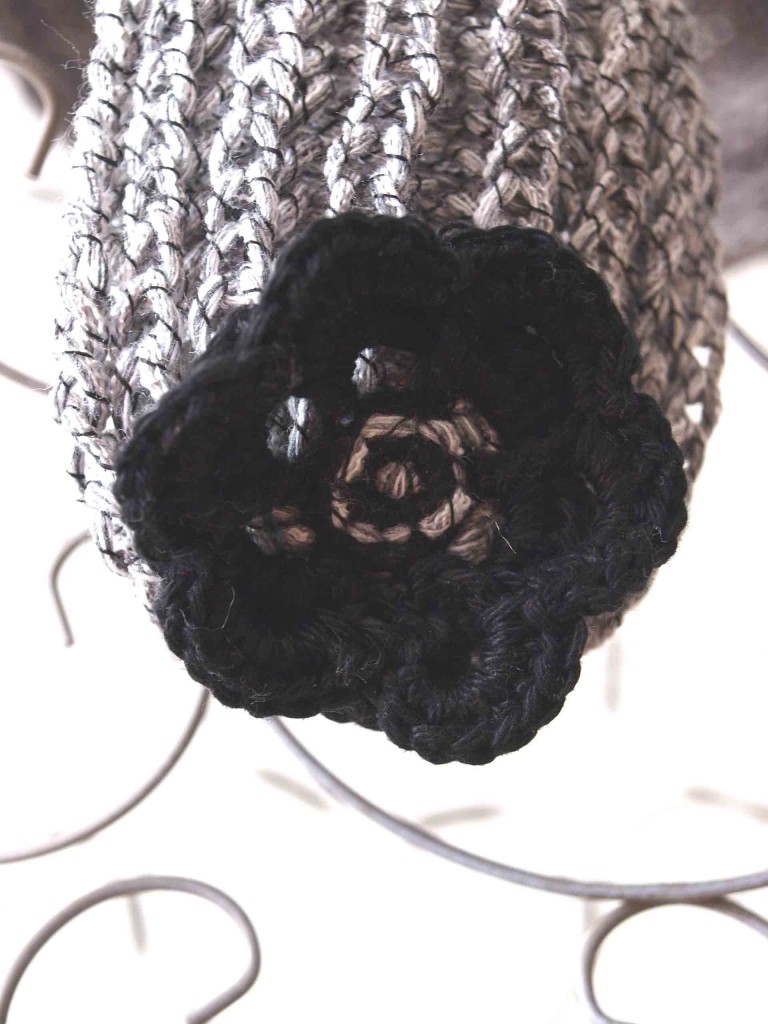 Echarpe d'été à fleurs crochet