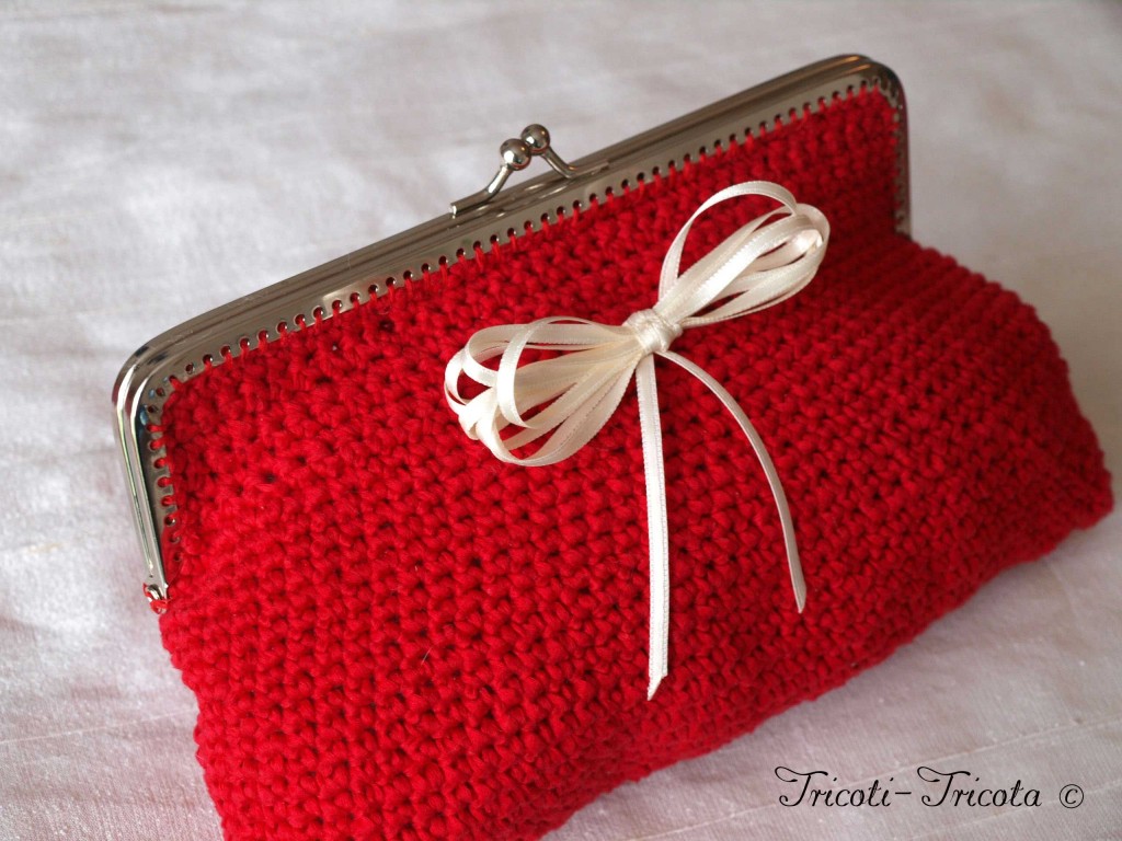 pochette de mariée au crochet