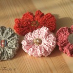 fleurs de printemps tricotées