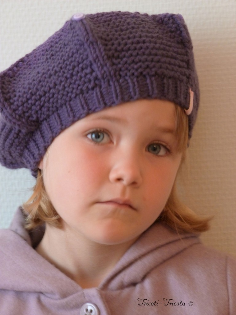 Béret tricoté pour enfant