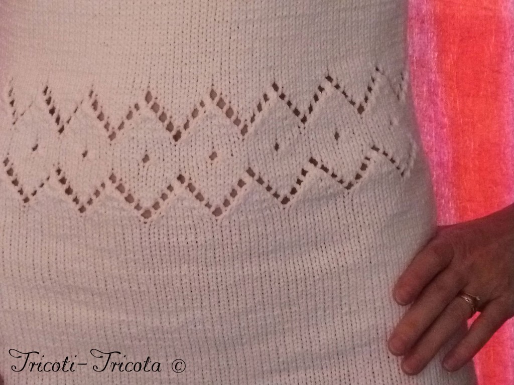 robe tricotée main bordures crochet