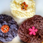 broches fleurs tricot